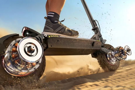 2000 W de motor y hasta 80 km de autonomía: este patinete de alta gama cae más de 200 euros 2000 W de motor y hasta 80 km de autonomía: este patinete de alta gama cae más de 200 euros