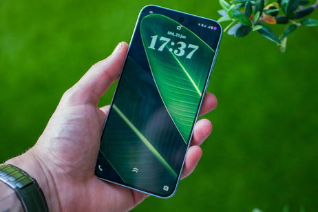 Este móvil compacto de gama alta nos encanta y tiene ofertón: 512 GB, potencia a raudales y 6500 mAh Este móvil compacto de gama alta nos encanta y tiene ofertón: 512 GB, potencia a raudales y 6500 mAh