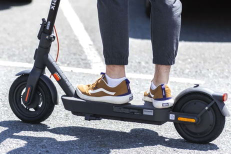 1000W de potencia, 60 km de batería y gran descuento en un patinete Xiaomi que nos parece bestial 1000W de potencia, 60 km de batería y gran descuento en un patinete Xiaomi que nos parece bestial