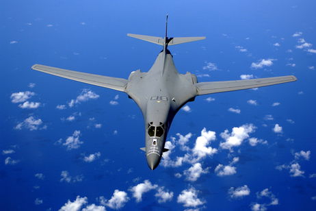 Estados Unidos prepara sus bombarderos más antiguos para la guerra del futuro Estados Unidos prepara sus bombarderos más antiguos para la guerra del futuro