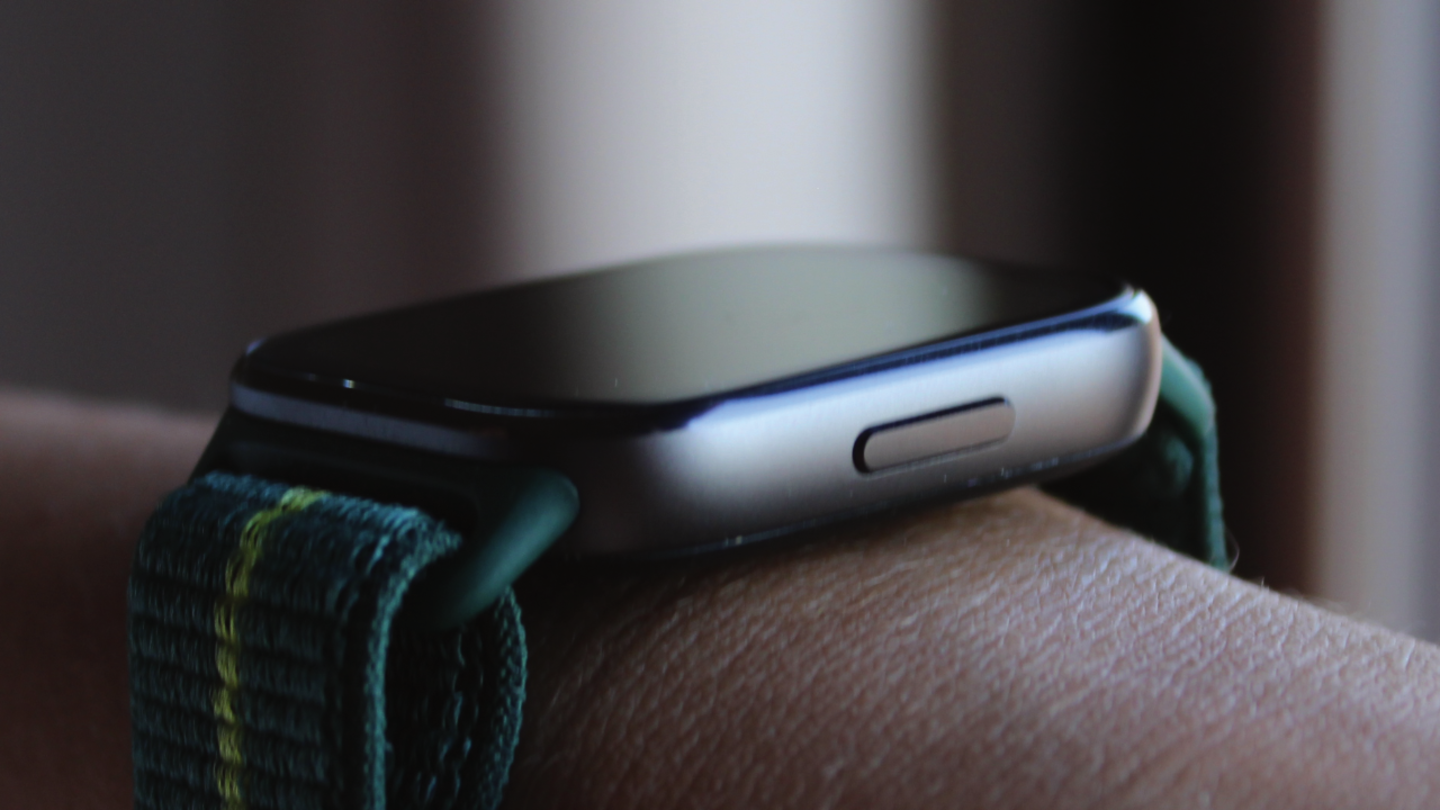 Botón del moto watch fit