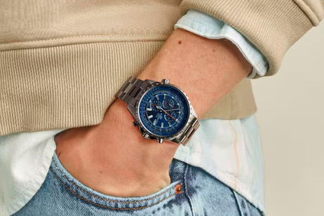 Este Casio no es un reloj, es una herramienta de cálculo inspirada en la aviación clásica Este Casio no es un reloj, es una herramienta de cálculo inspirada en la aviación clásica