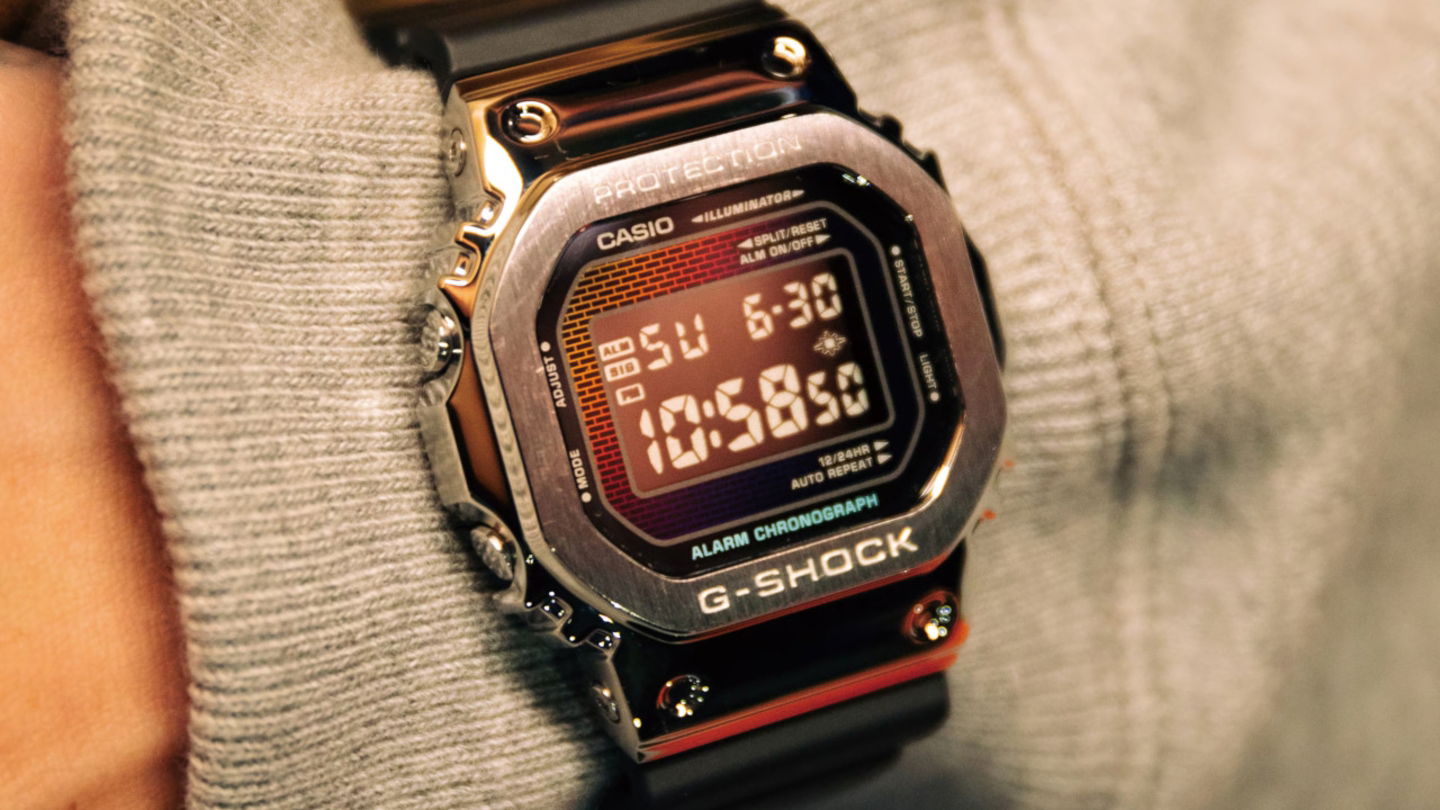 Casio GM-5600RW-1 puesto
