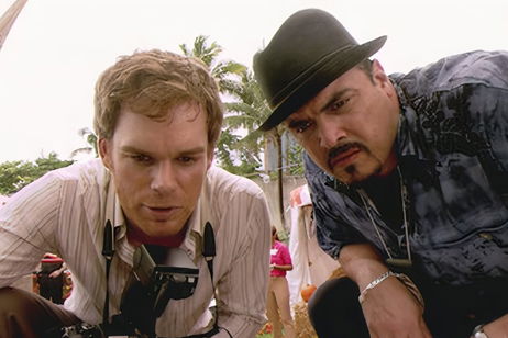 Así ha sido el reencuentro entre Dexter y Ángel Batista en 'Dexter: Resurrección', la nueva serie del asesino de asesinos Así ha sido el reencuentro entre Dexter y Ángel Batista en 'Dexter: Resurrección', la nueva serie del asesino de asesinos