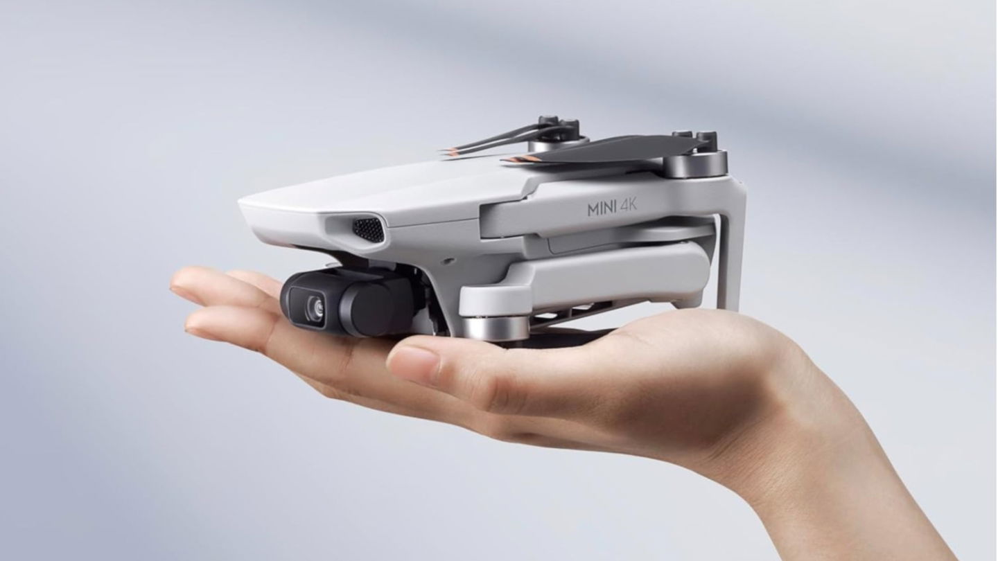 Más de 30 minutos de vuelo, vídeo 4K y peso ultraligero: así es el DJI Mini 4K que arrasa en el Prime Day
