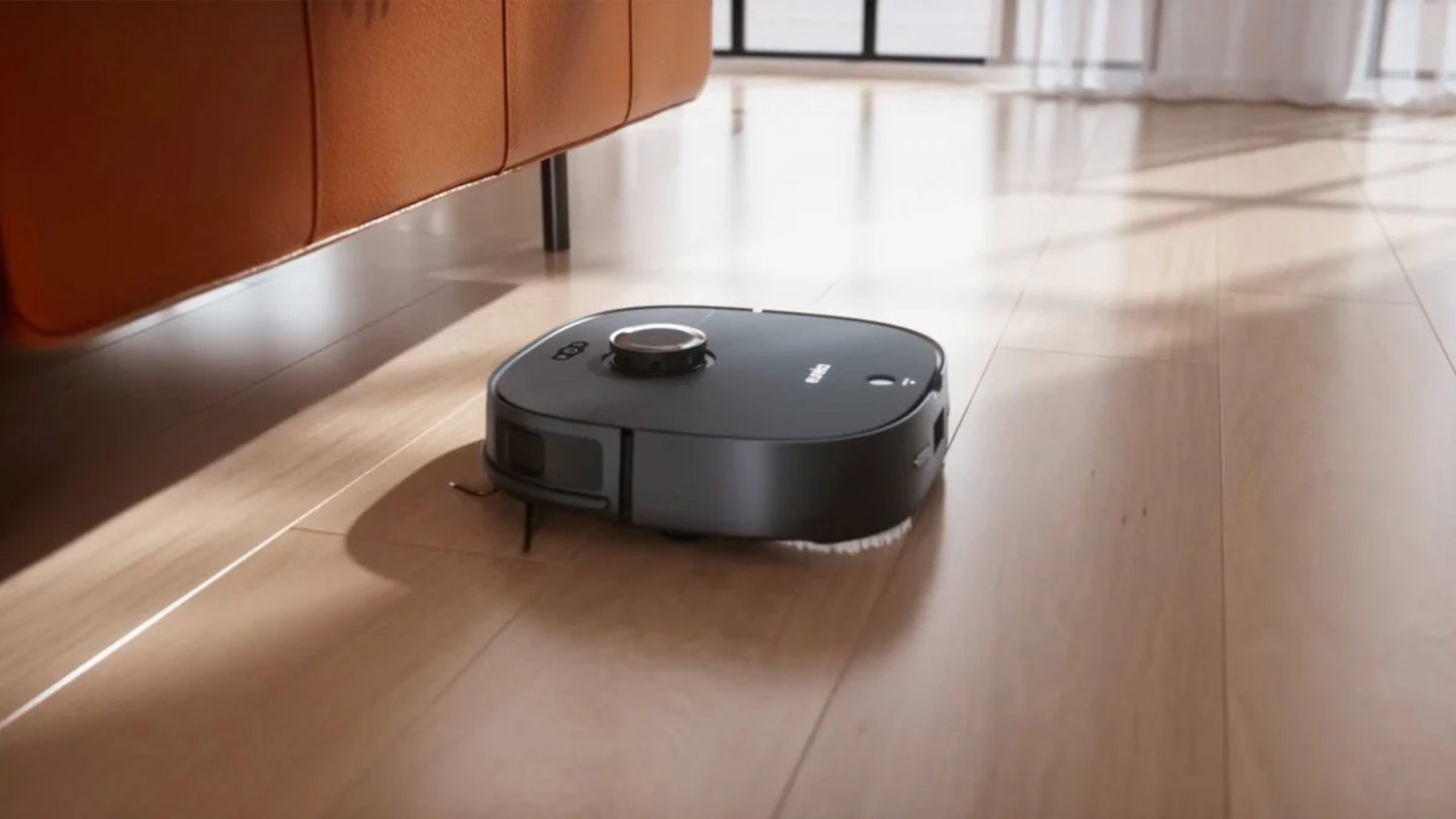 Se hunde un 43% el precio de un robot aspirador (que también friega) con batería de larga duración para limpiar casas grandes de una sola vez