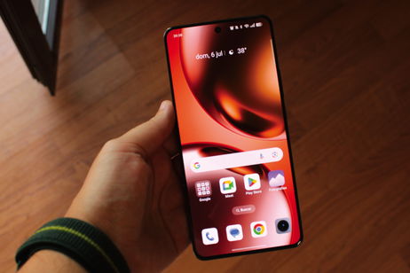 El realme que todos queremos: 7.000 mAh, pantalla 1,5K de 120 Hz y 250 euros de descuento