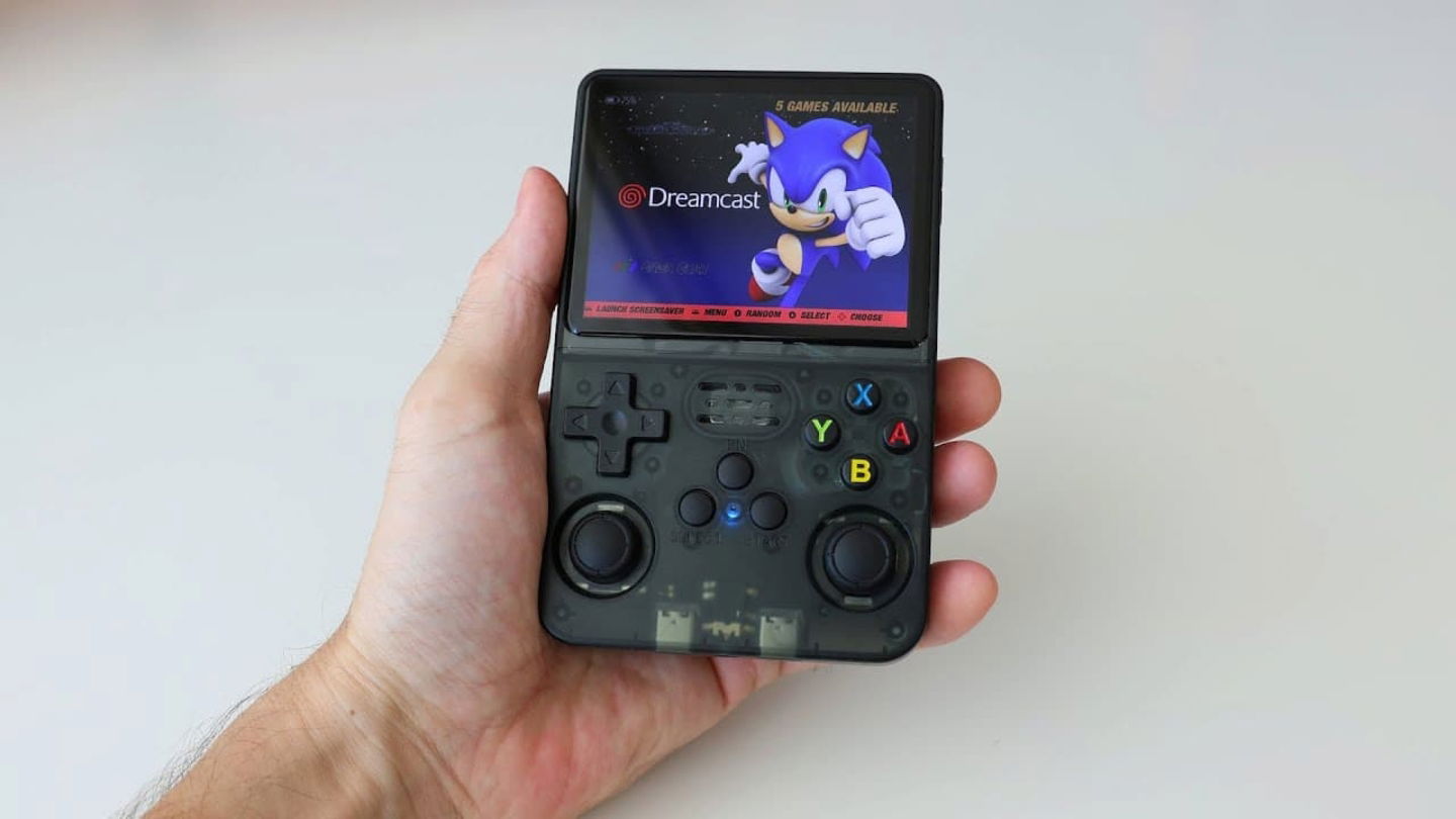 Hazte con esta genial consola portátil de videojuegos a un súper precio