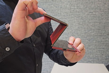 Huawei calienta la guerra de los plegables: el Mate XT 2 llegaría con tres pantallas, cámara con apertura variable y conexión satelital
