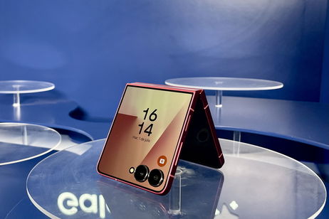 Samsung no detiene la máquina: el Galaxy Z Flip8 será más fino, más cómodo y reducirá también su pliegue central