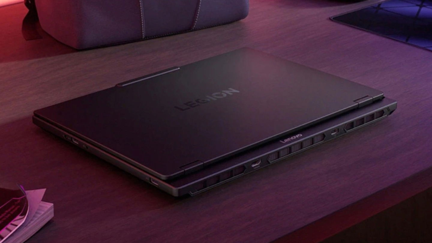 Lenovo Legion 5 Gen 10 cerrado