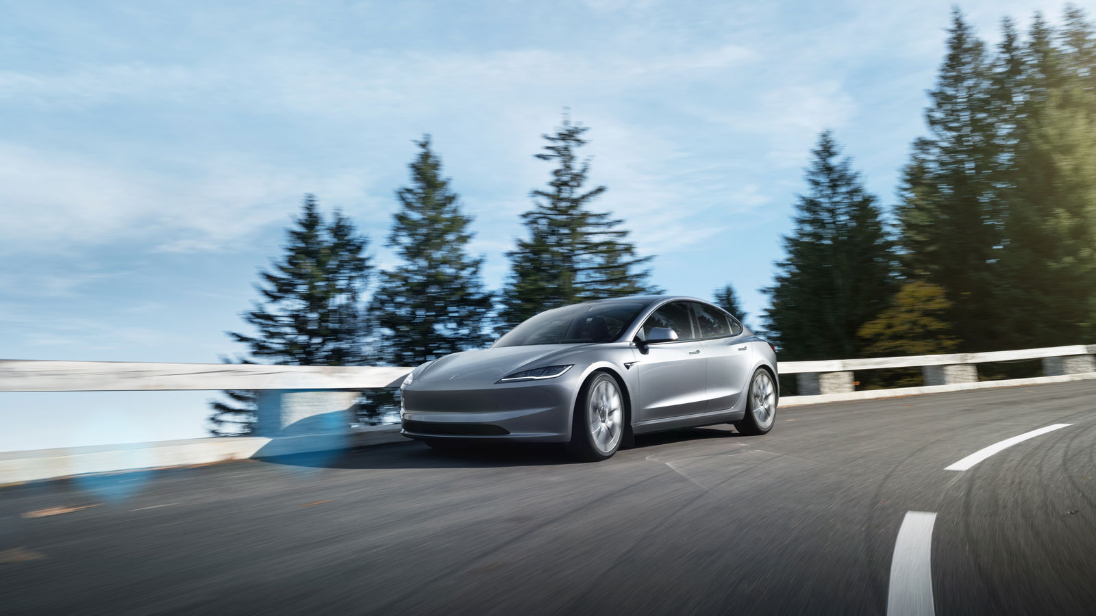 ¿Un Tesla nuevo por 25.000 euros? Así funciona la ayuda en vigor que lo hace posible