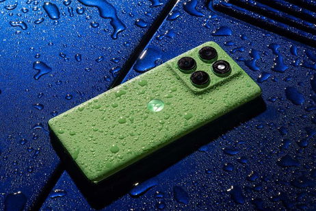 Motorola quiere conquistar la gama media con este móvil que lo hace todo bien