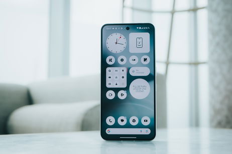 El Nothing Phone (3) revela su mejor secreto al desmontarlo: robusto, limpio y fácil de reparar
