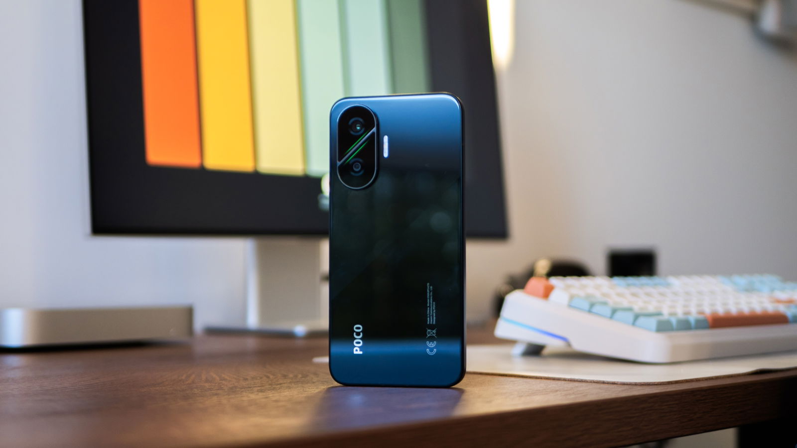 POCO F7 de color negro