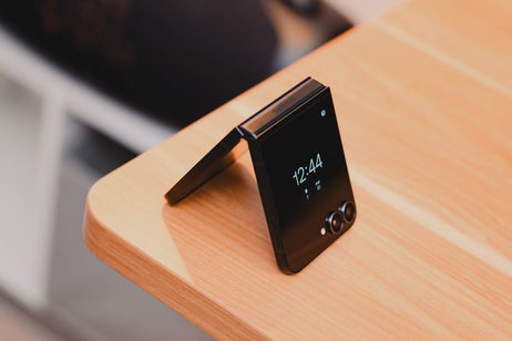 Samsung Galaxy Z Flip7 FE, análisis: el primer plegable barato de la marca apuesta por una fórmula conocida que le garantiza el éxito