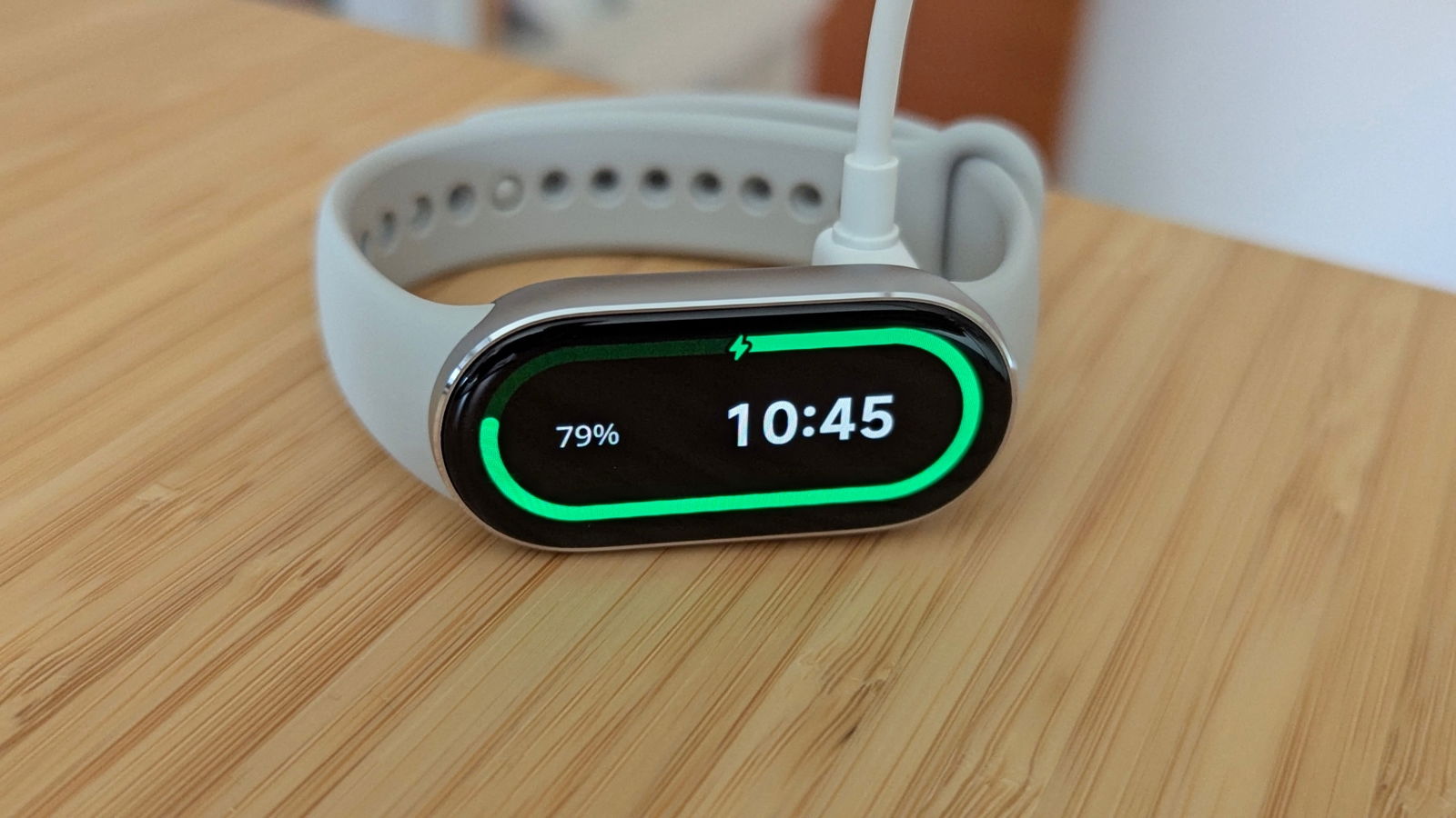 Xiaomi Smart Band 10 cargando