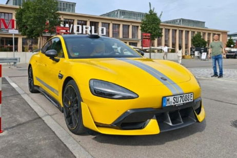 El arma secreta de Ferrari para su futuro eléctrico es... un coche de Xiaomi