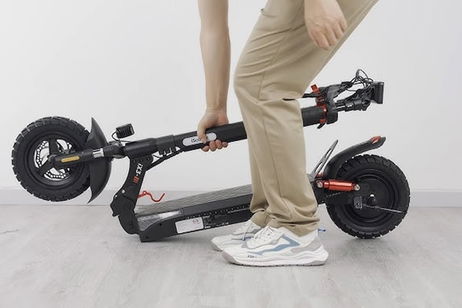 Por 300 euros no vas a encontrar un patinete mejor: este modelo viene con potencia de 800 W y autonomía para 40 kilómetros Por 300 euros no vas a encontrar un patinete mejor: este modelo viene con potencia de 800 W y autonomía para 40 kilómetros