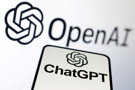 ChatGPT de OpenAI genera 53 veces más ingresos que Grok y otras apps de IA, está a otro nivel