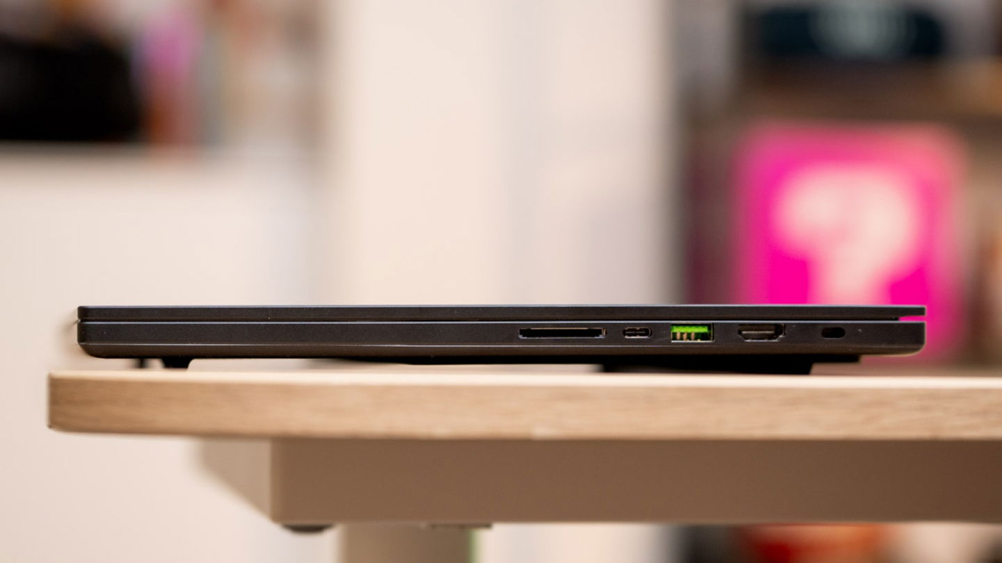 Razer Blade 16 (2025), análisis: una bestia gaming con pantalla OLED a 240 Hz y NVIDIA RTX 5070