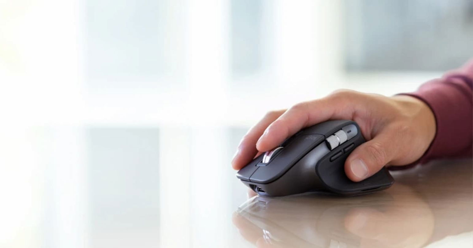Este ratón de Logitech ofrece una gran ergonomía