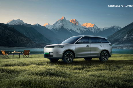 JAECOO quiere romper el mercado de los SUV compactos: el JAECOO 5 llega a España con techo panorámico y pantalla de 13 pulgadas desde 19.990 euros