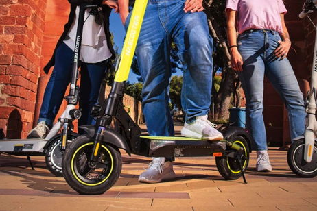El patinete eléctrico que triunfa en Amazon, aún más barato: solo 229 euros, con 600W y homologación DGT
