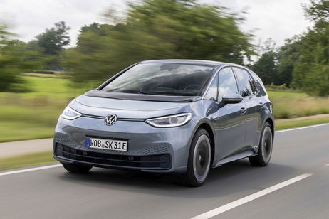 Pagar para desbloquear potencia en tu coche: Volkswagen estrena una suscripción que permite aumentar los CV de sus modelos
