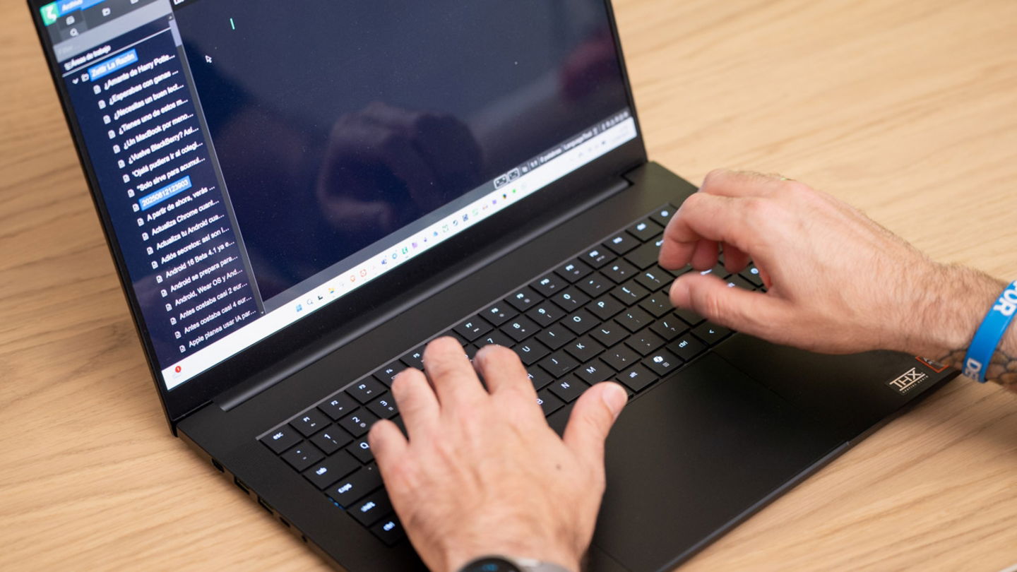 Razer Blade 16 (2025), análisis: una bestia gaming con pantalla OLED a 240 Hz y NVIDIA RTX 5070