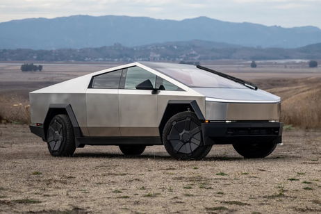 Tesla pone a la venta el Cybertruck fuera de Norteamérica por primera vez Tesla pone a la venta el Cybertruck fuera de Norteamérica por primera vez