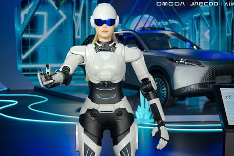 El robot humanoide capaz de abrir la puerta de tu coche: así es AiMOGA, el robot de OMODA & JAECOO que saldrá al mercado global