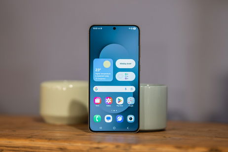 El Samsung Galaxy S25 FE ya es oficial: Galaxy AI, tamaño compacto y precios competitivos