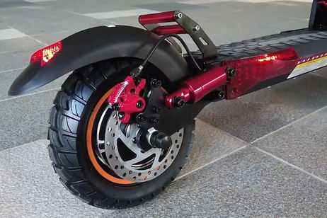 Barato y potente: este patinete todoterreno con motor de 800 W sale por menos de 280 euros