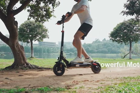 Doble suspensión, motor de 500 W y un diseño espectacular: por menos de 300 euros este patinete eléctrico es un regalo Doble suspensión, motor de 500 W y un diseño espectacular: por menos de 300 euros este patinete eléctrico es un regalo