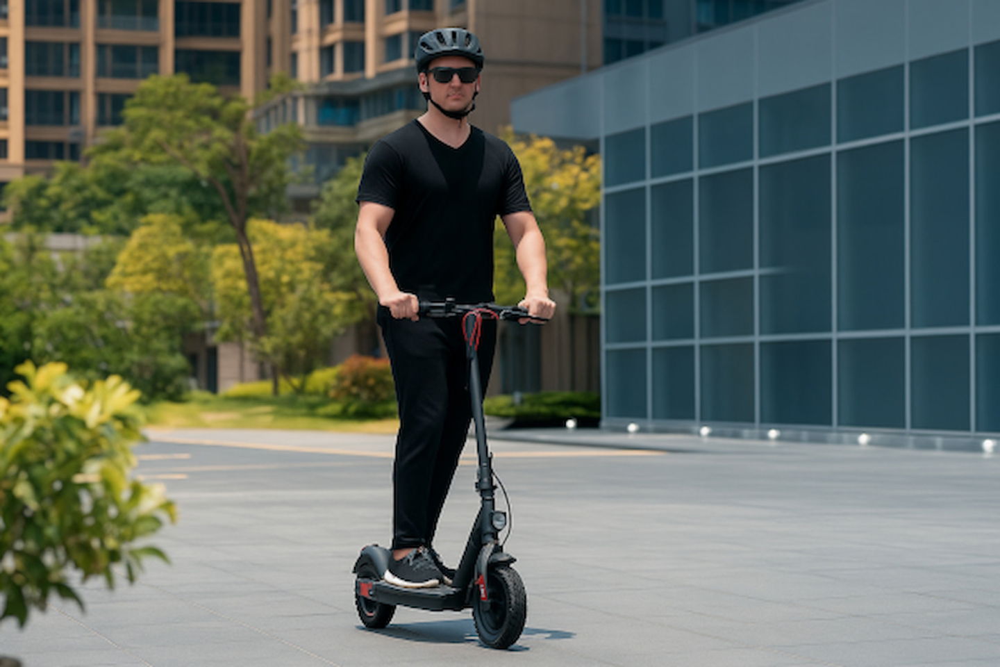 Este patinete eléctrico tiene un potente motor y una gran autonomía