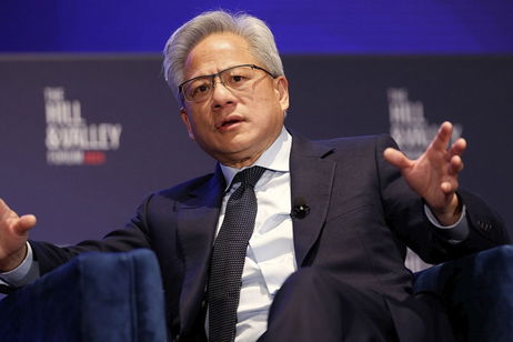 Por qué Jensen Huang, fundador de Nvidia, no está entre las 10 personas más ricas si su empresa es la más valiosa del planeta