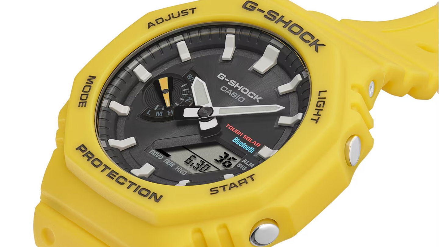 Este Casio G-SHOCK en amarillo chillón tan llamativo está muy bien valorado y tiene precio reducido