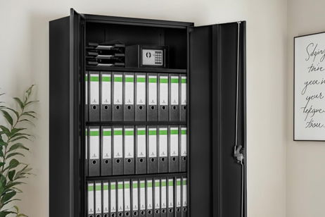 Organiza, protege y gana espacio en tu casa u oficina con este armario archivador, que hunde su precio en Amazon Organiza, protege y gana espacio en tu casa u oficina con este armario archivador, que hunde su precio en Amazon