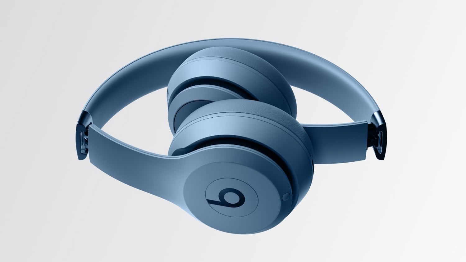 Beats Solo 4 plegados