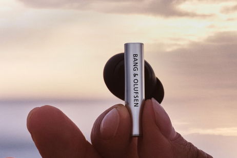 Bang & Olufsen quiere que te gastes 1.200 € en estos auriculares Bluetooth de lujo