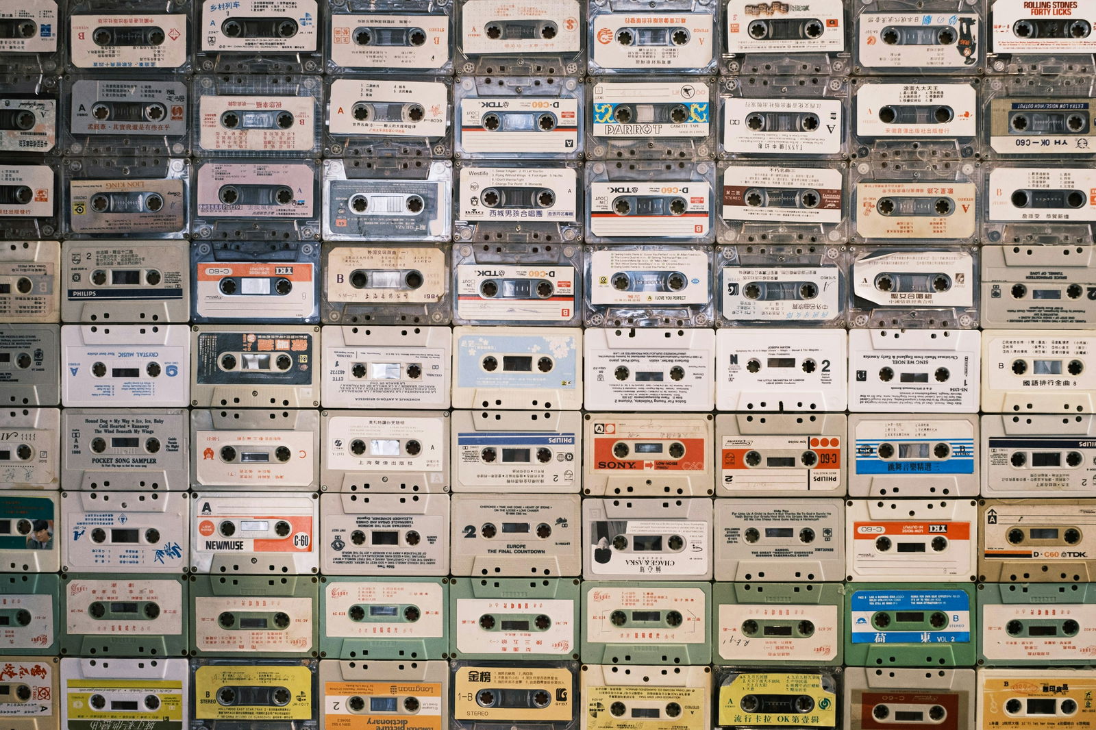 Del gramófono al streaming: cómo hemos pasado de dar cuerda a los algoritmos en apenas un siglo