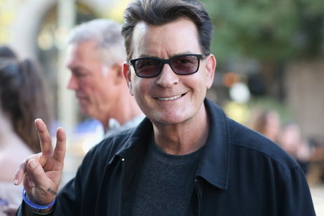 Charlie Sheen se arrepiente de una cosa más que de ninguna otra, y no, no tiene nada que ver con 'Dos hombres y medio' Charlie Sheen se arrepiente de una cosa más que de ninguna otra, y no, no tiene nada que ver con 'Dos hombres y medio'