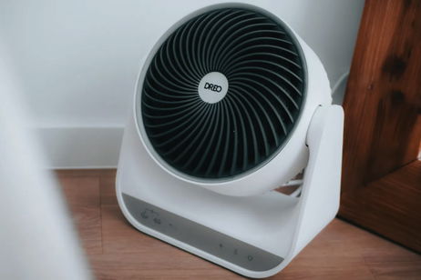 Hemos probado este mini calefactor y solo podemos recomendártelo: potencia, bajo consumo y control por móvil Hemos probado este mini calefactor y solo podemos recomendártelo: potencia, bajo consumo y control por móvil