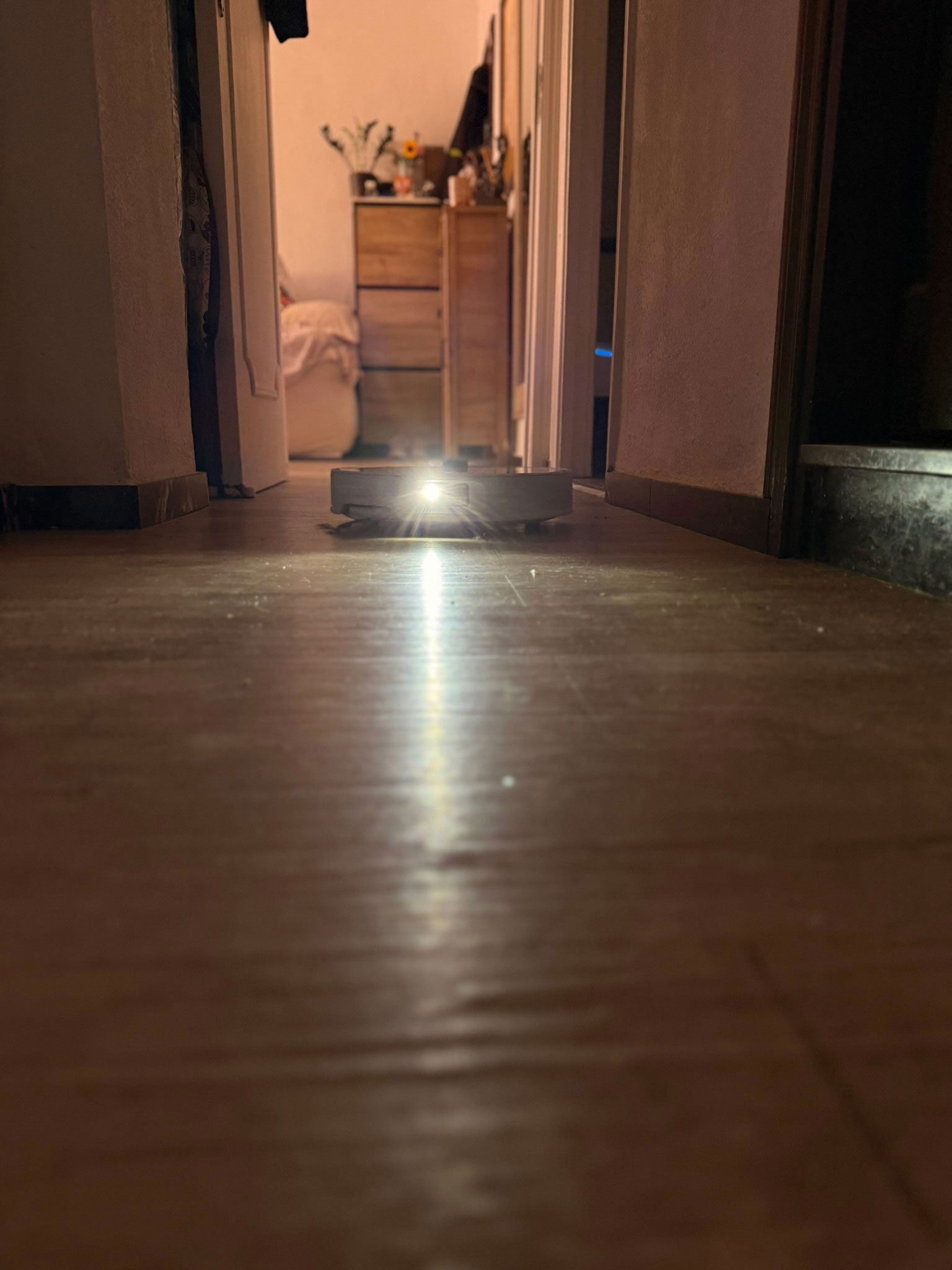 Luz integrada del Roborock Qrevo Curv 2 Pro