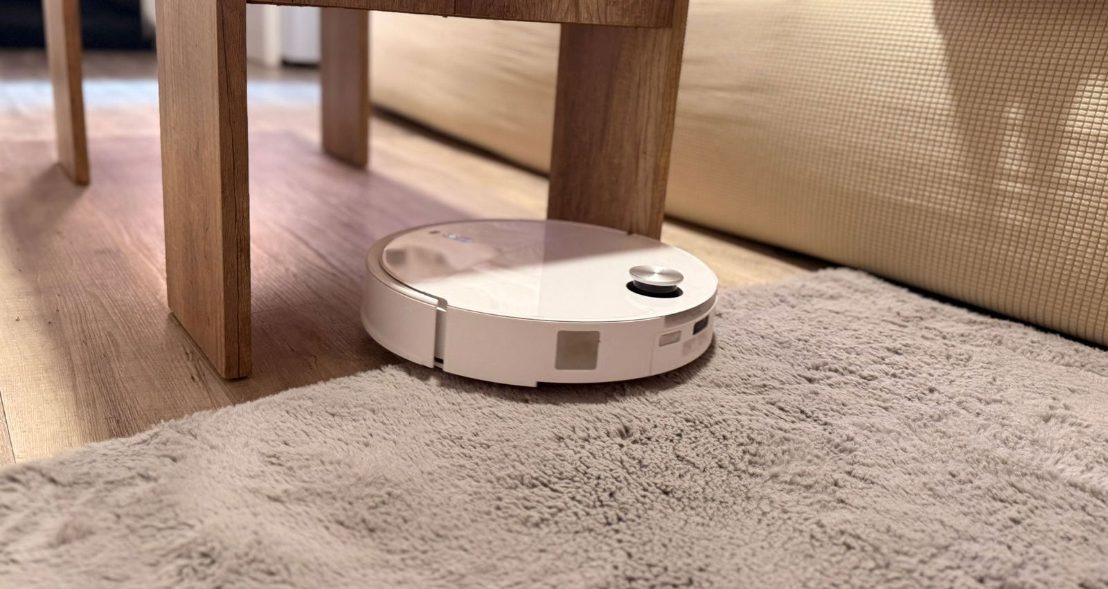 Roborock Qrevo Curv 2 Pro en alfombra