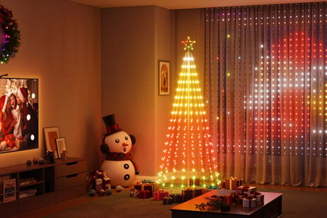 Monta tu árbol de Navidad en segundos e impresiona a tus invitados con 316 LEDs y modo música incluido Monta tu árbol de Navidad en segundos e impresiona a tus invitados con 316 LEDs y modo música incluido