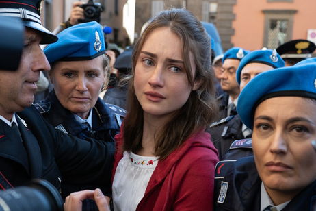 Ni 'Dahmer' ni 'The Staircase': esta miniserie de 8 capítulos demuestra lo retorcida que puede ser la realidad. Lo mejor es que está en streaming Ni 'Dahmer' ni 'The Staircase': esta miniserie de 8 capítulos demuestra lo retorcida que puede ser la realidad. Lo mejor es que está en streaming