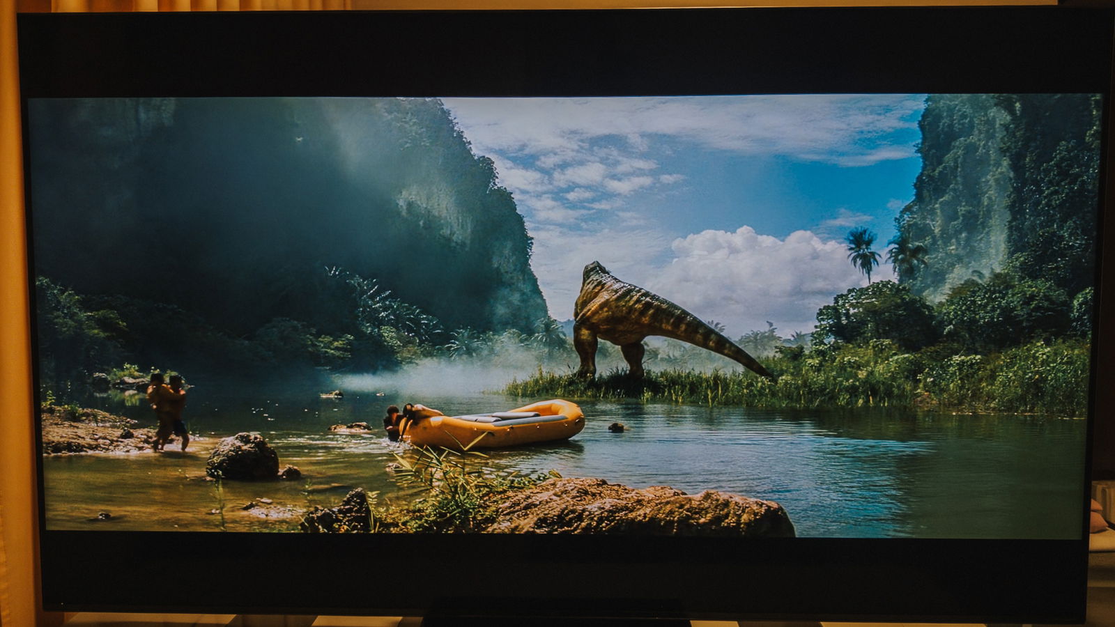 La TCL cumple con todo lo que se pide de ella y algo más