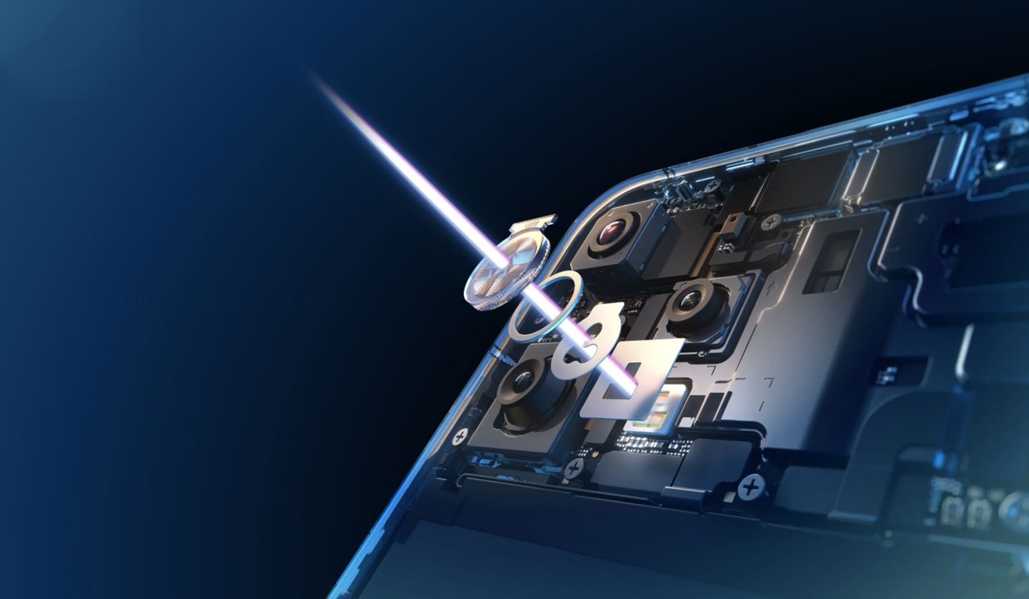 Oppo Reno14 Pro flash